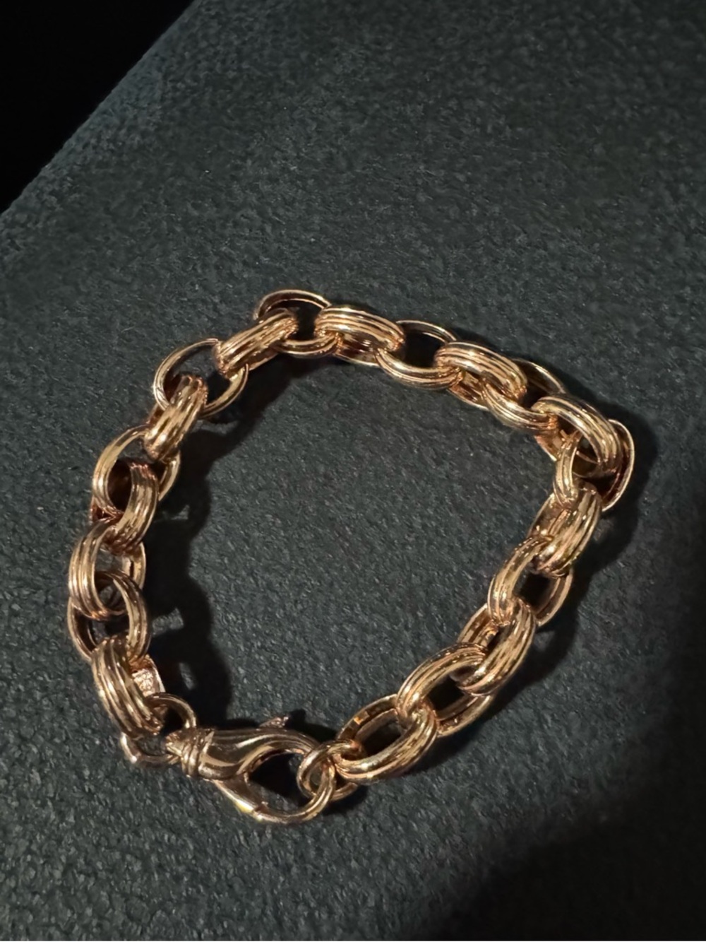 Gold Chain Link Bracelet for Women - Elegant Rope-Textured Links